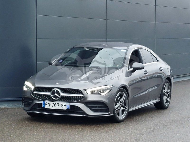 Mercedes-Benz CLA 180 AMG Line 2023