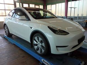 Tesla Model Y Long Range 2023
