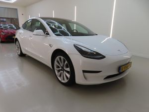 Tesla Model 3 Standard Range Plus 60 kWh 2020