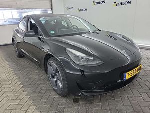 Tesla Model 3 Standard Range Plus 60 kWh 2023