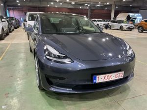 Tesla Model 3 Standard Range Plus 2020