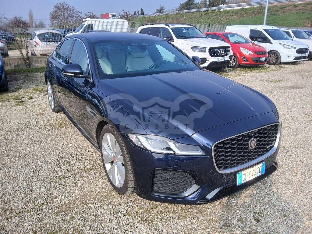Jaguar XF 2.0d HSE 2021