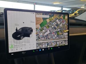 Tesla Model Y Long Range 2023