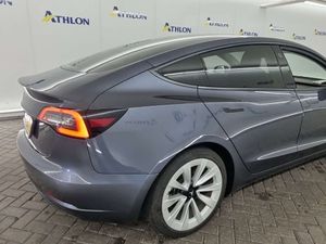 Tesla Model 3 Standard Range Plus 60 kWh 2021