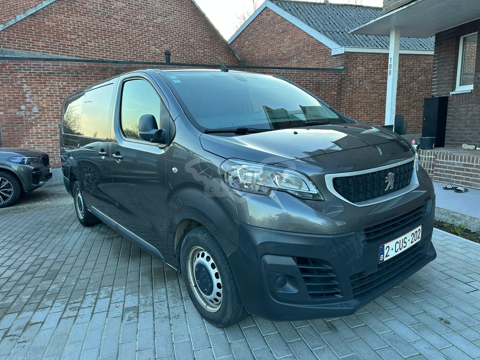 Peugeot Expert L3H1 2.0 HDI Premium 2019