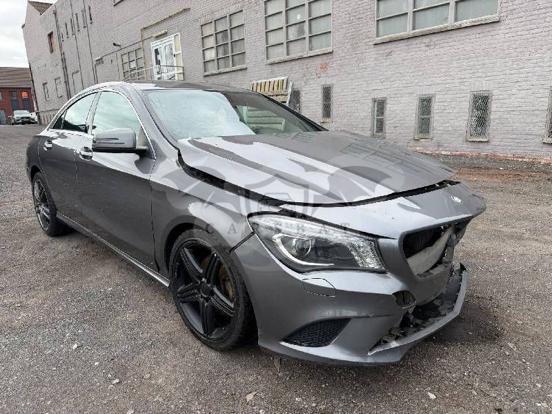 Mercedes-Benz CLA 200d 2015