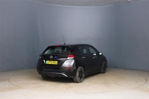Nissan Leaf 40 kWh Acenta 2022
