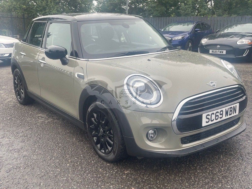 Mini 5 Doors Cooper 1.5 Classic 2019