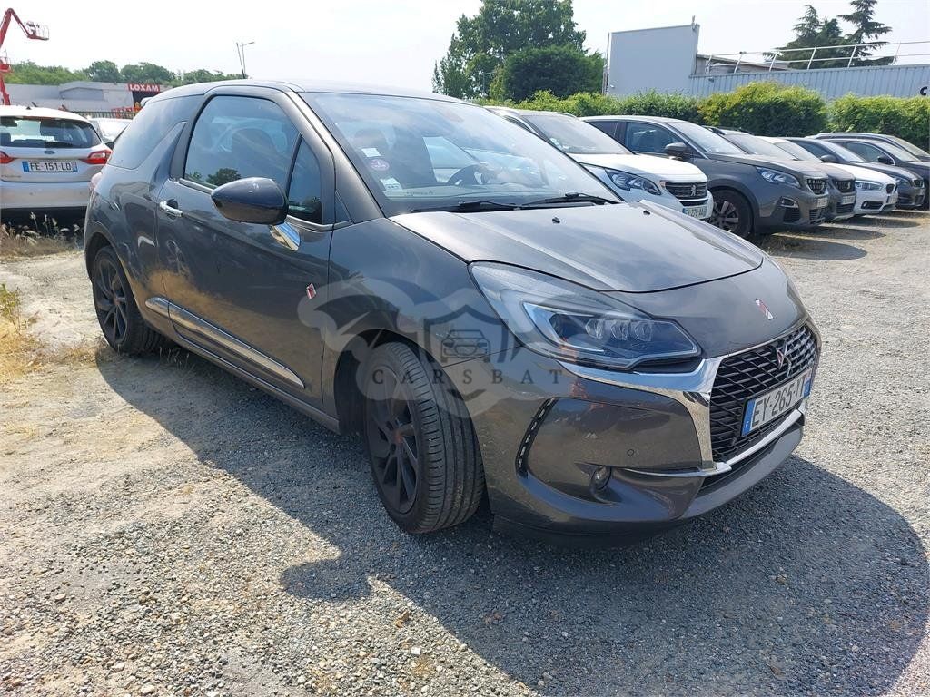 DS DS3 Performance Line 2018