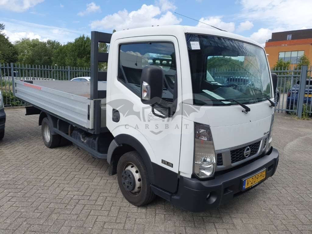 Nissan NT 3.0 DCI 2017