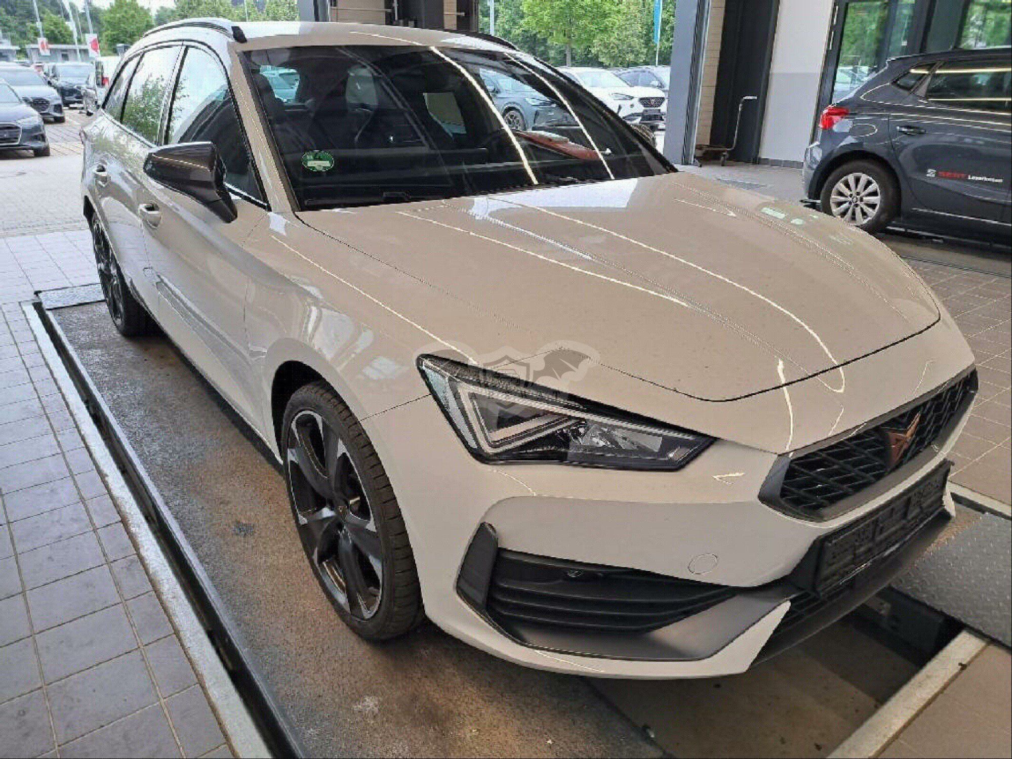 Cupra Leon 1.4 e-Hybrid 2021