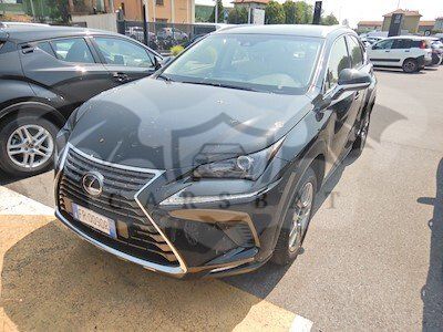 Lexus NX 300h Executive 2018