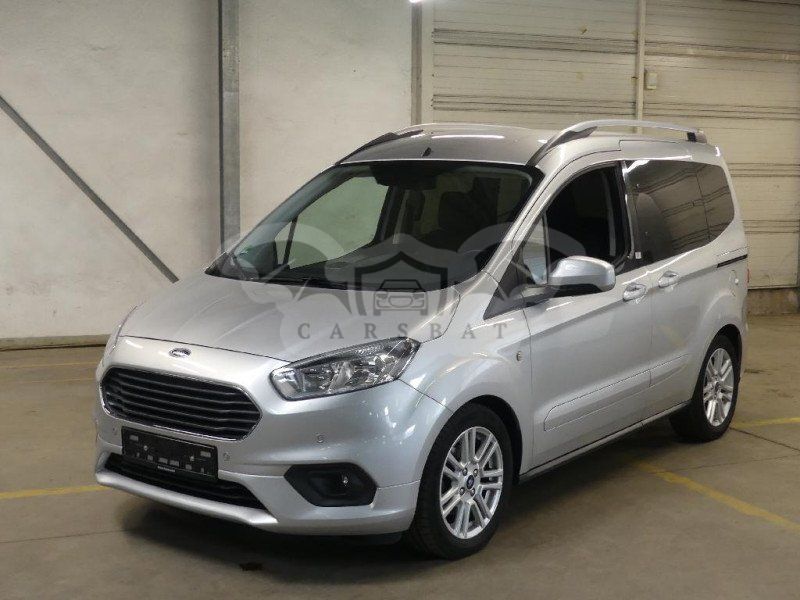 Ford Tourneo Courier 1.5 TDCI Titanium 2019
