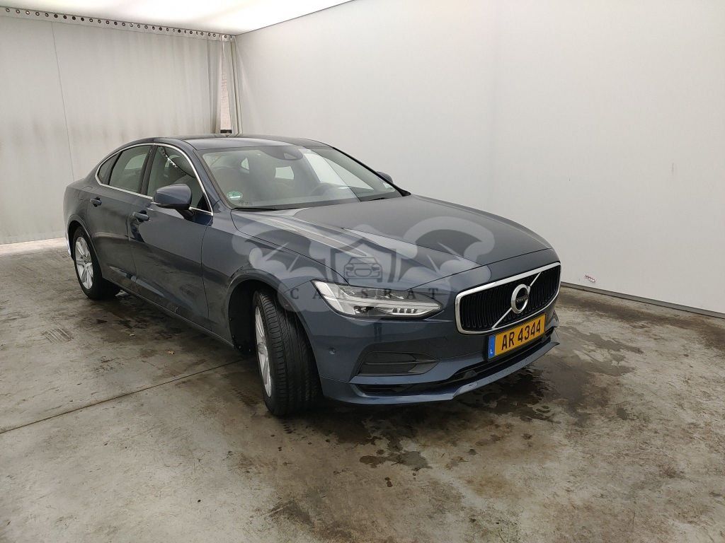 Volvo S90 D4 Momentum 2019