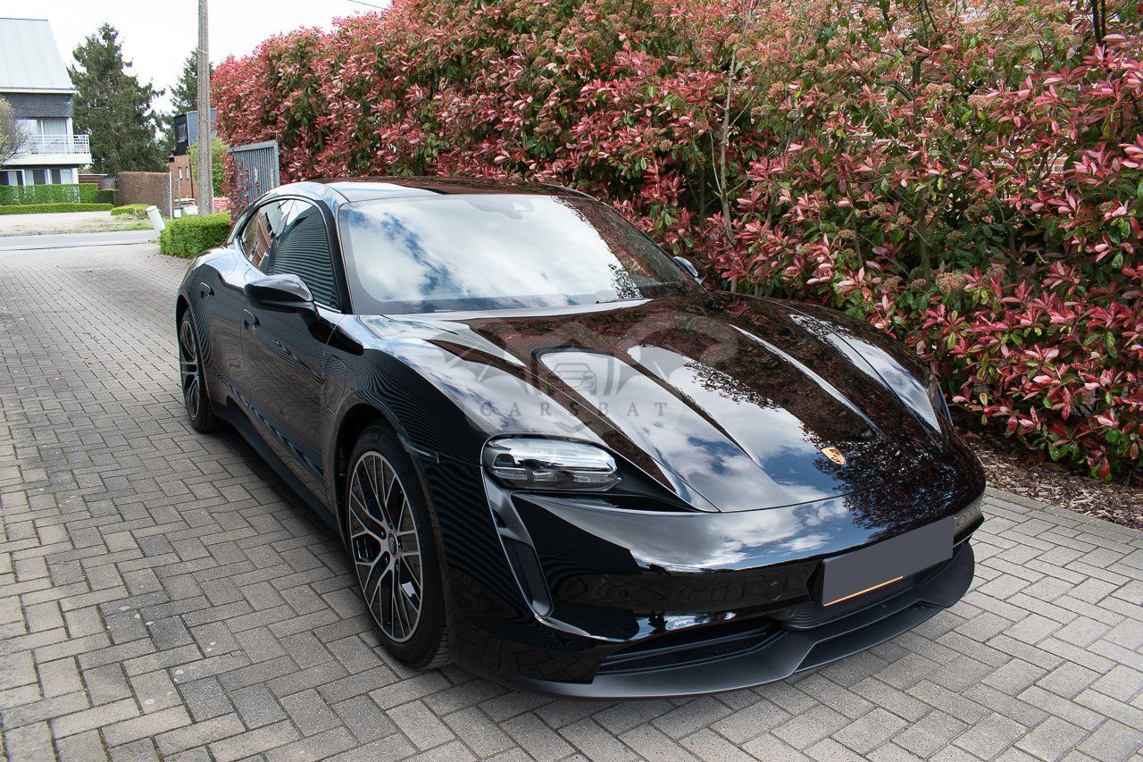 Porsche Taycan 2023