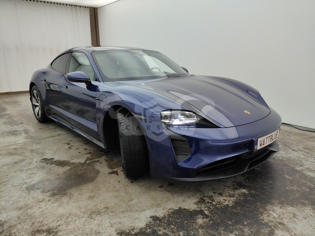 Porsche Taycan 4S 2021