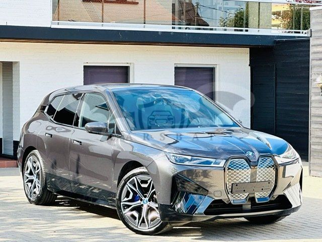 BMW iX 72 kWh 2022