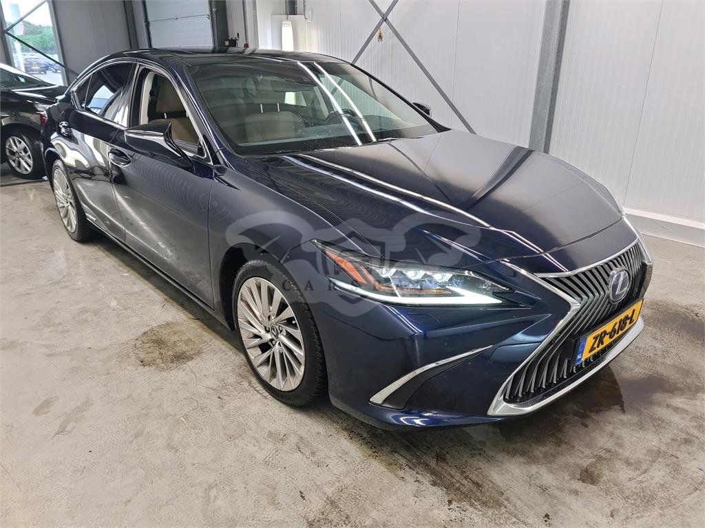 Lexus ES 300h 2019