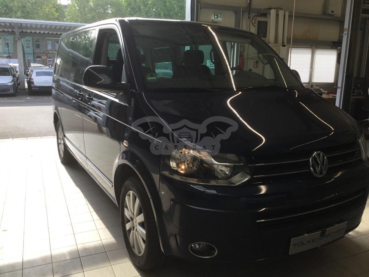 Volkswagen Caravelle Highline 2012