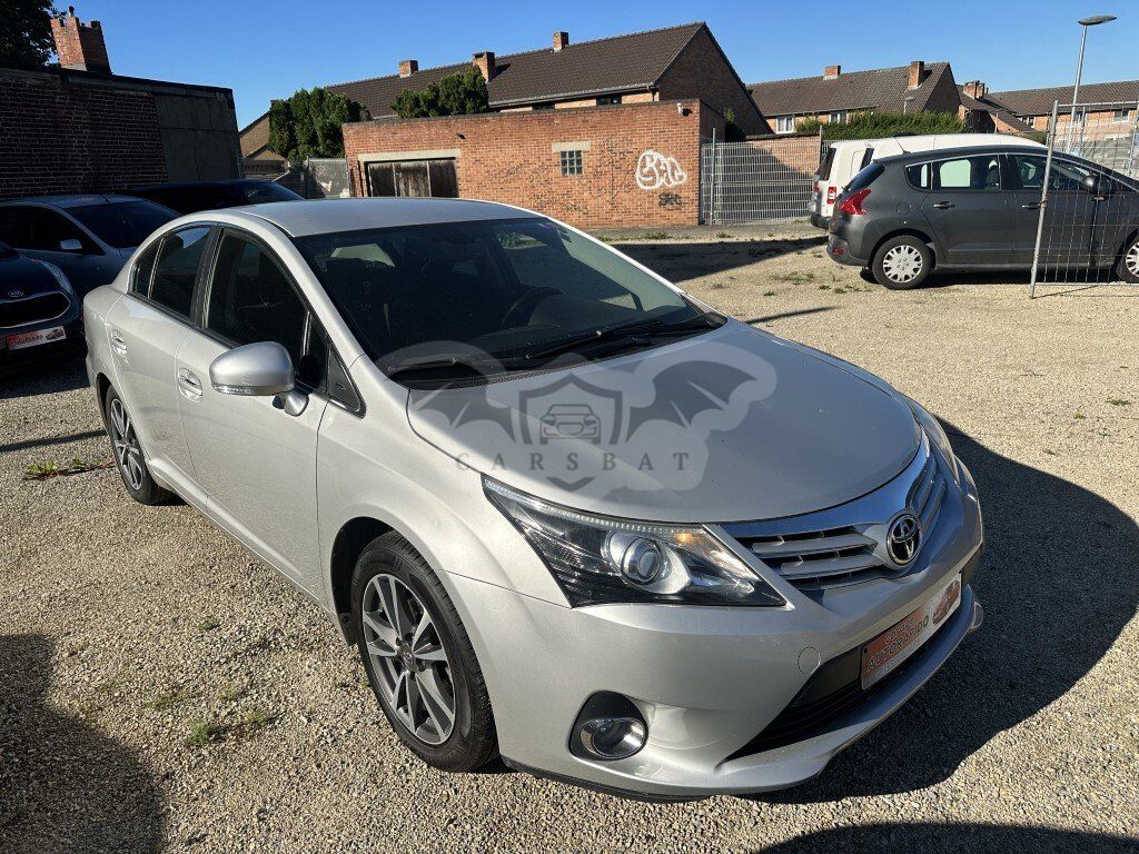 Toyota Avensis 1.6i 2012
