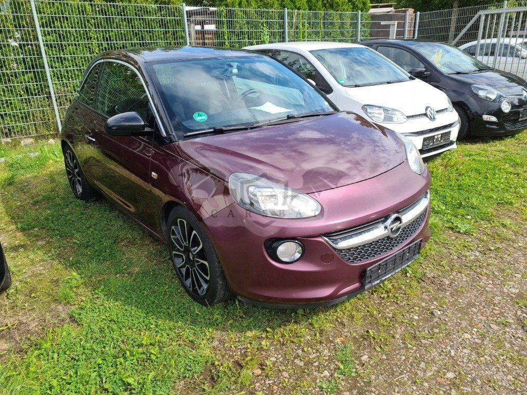 Opel Adam 1.2 Glam 2013