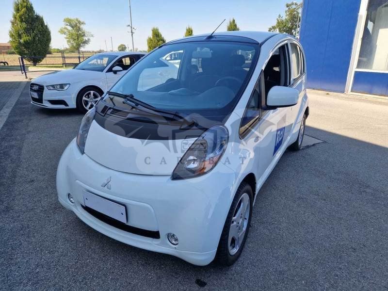 Mitsubishi i-MiEV 2016
