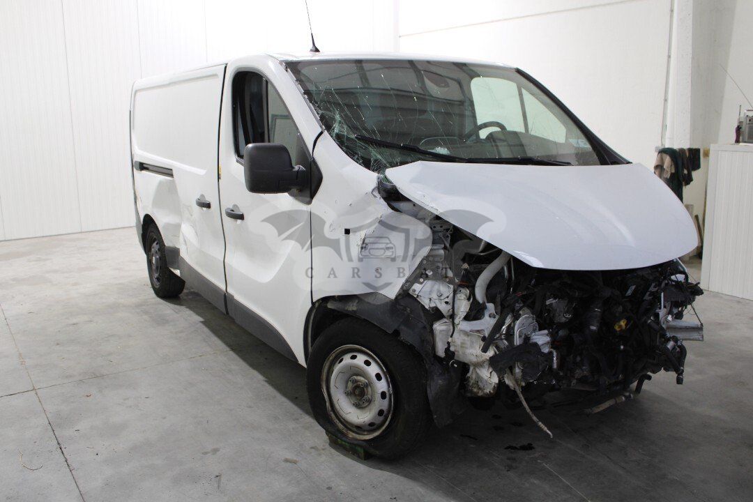 Nissan NV300 2021