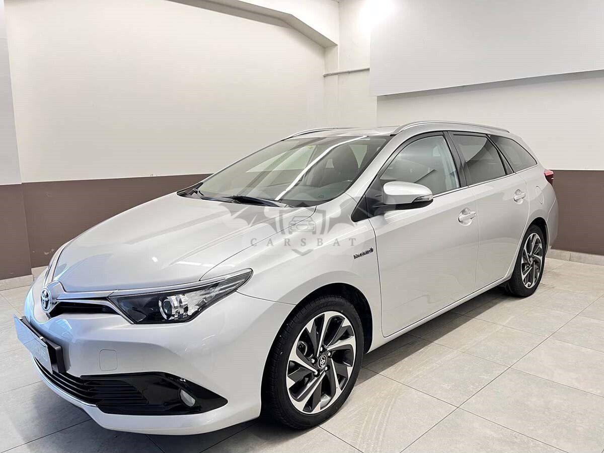 Toyota Auris Touring Sports 1.8 Active 2016