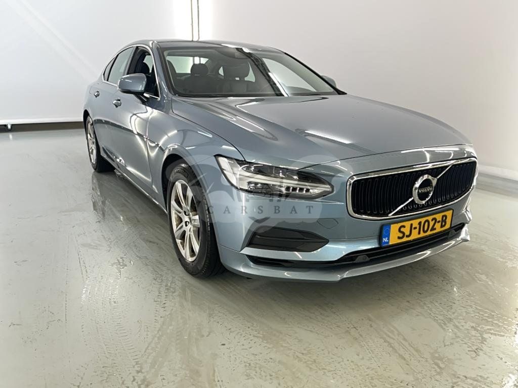 Volvo S90 D3 Momentum 2018