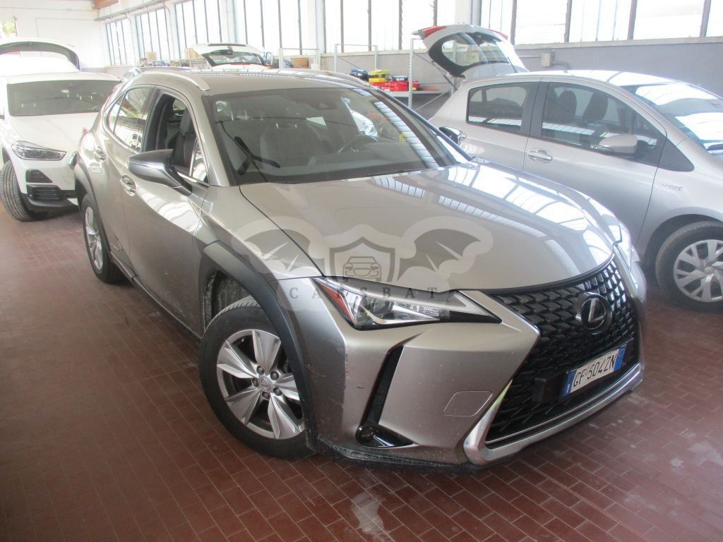 Lexus UX 250h Business 2021