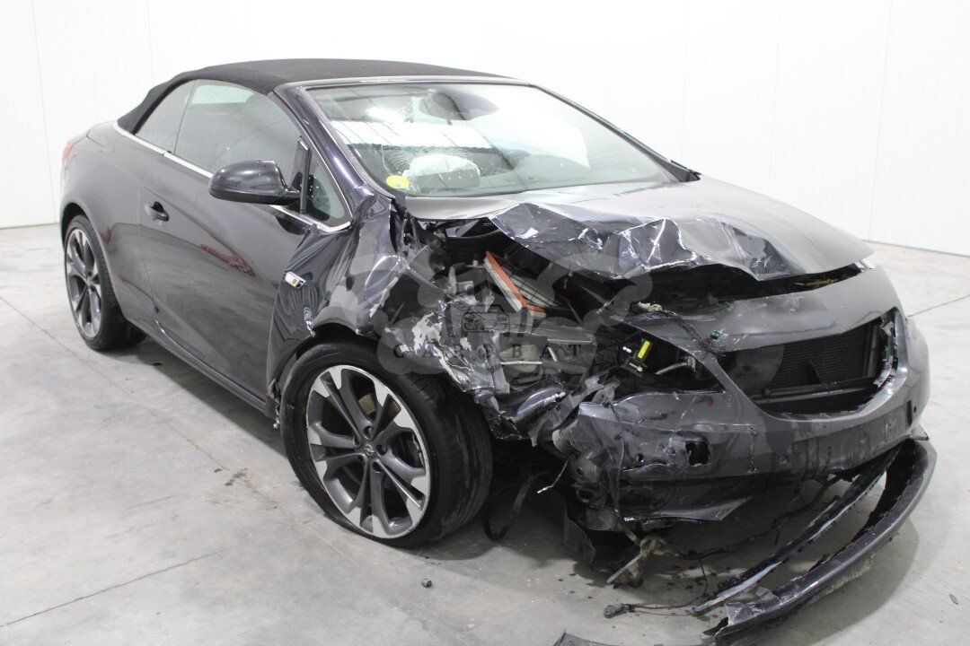 Opel Cascada 2.0 CDTI Cosmo 2013
