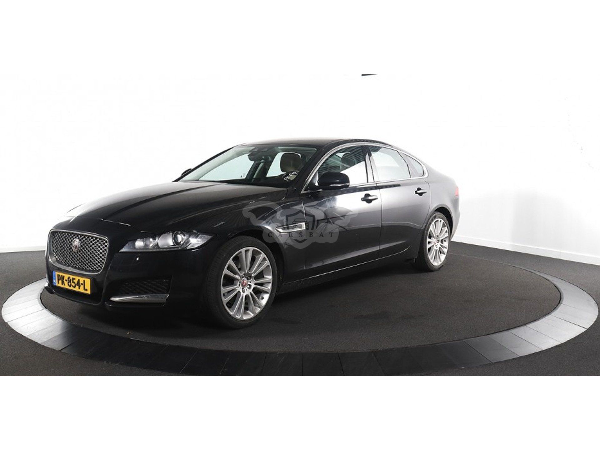 Jaguar XF 2.0d Portfolio 2017