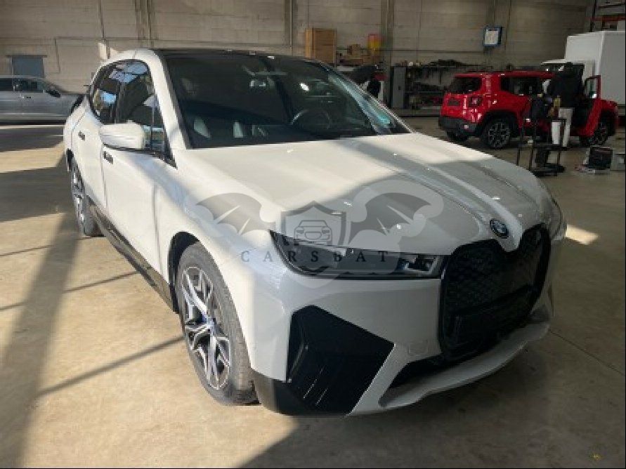 BMW iX 2023