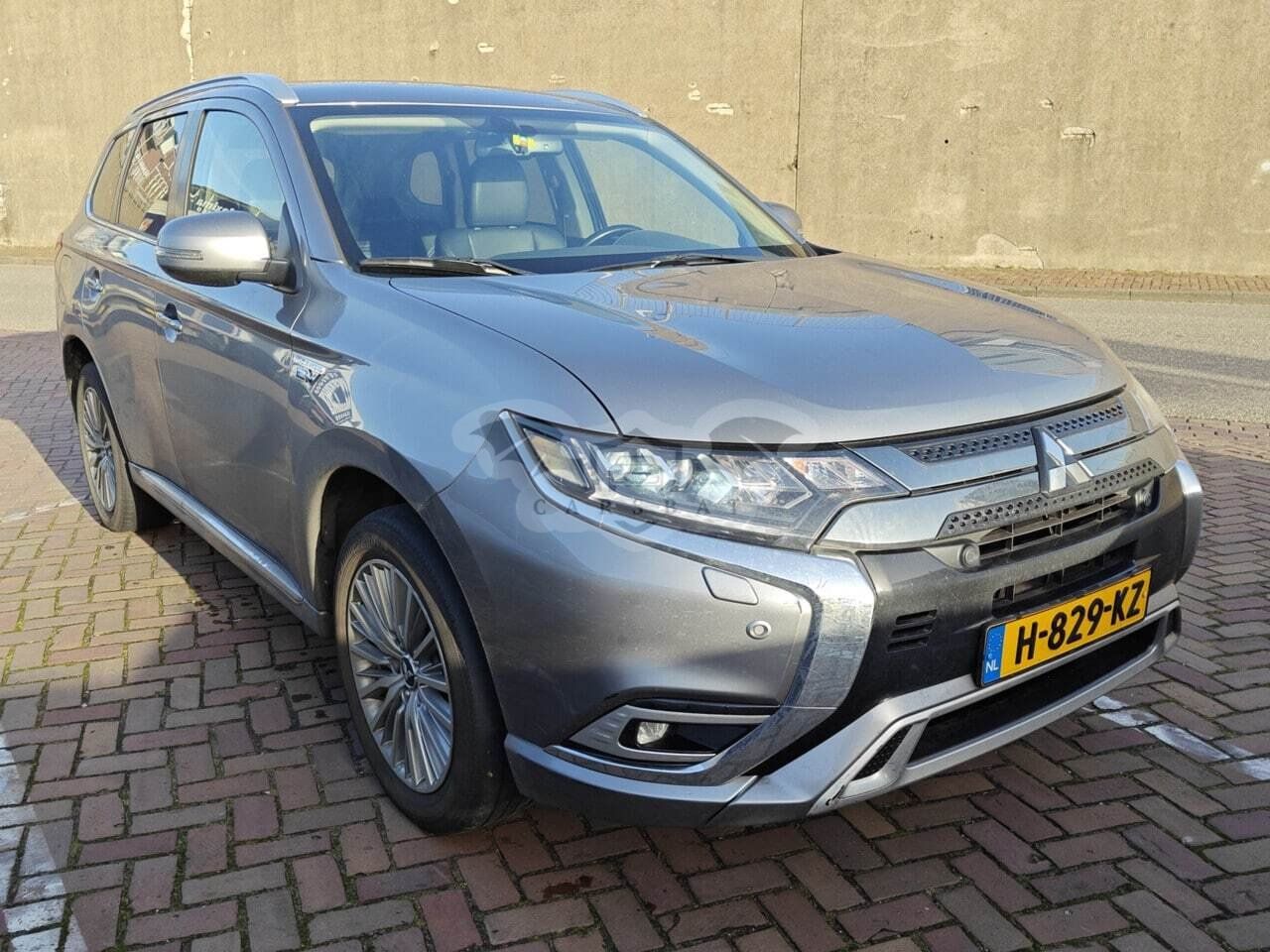 Mitsubishi Outlander 2.4 Intense 2020