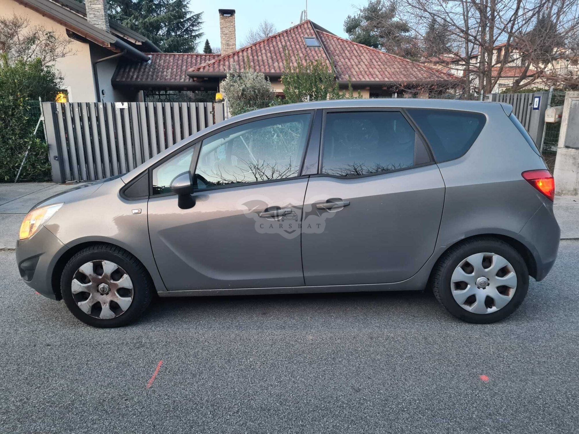 Opel Meriva 1.4i Cosmo 2012