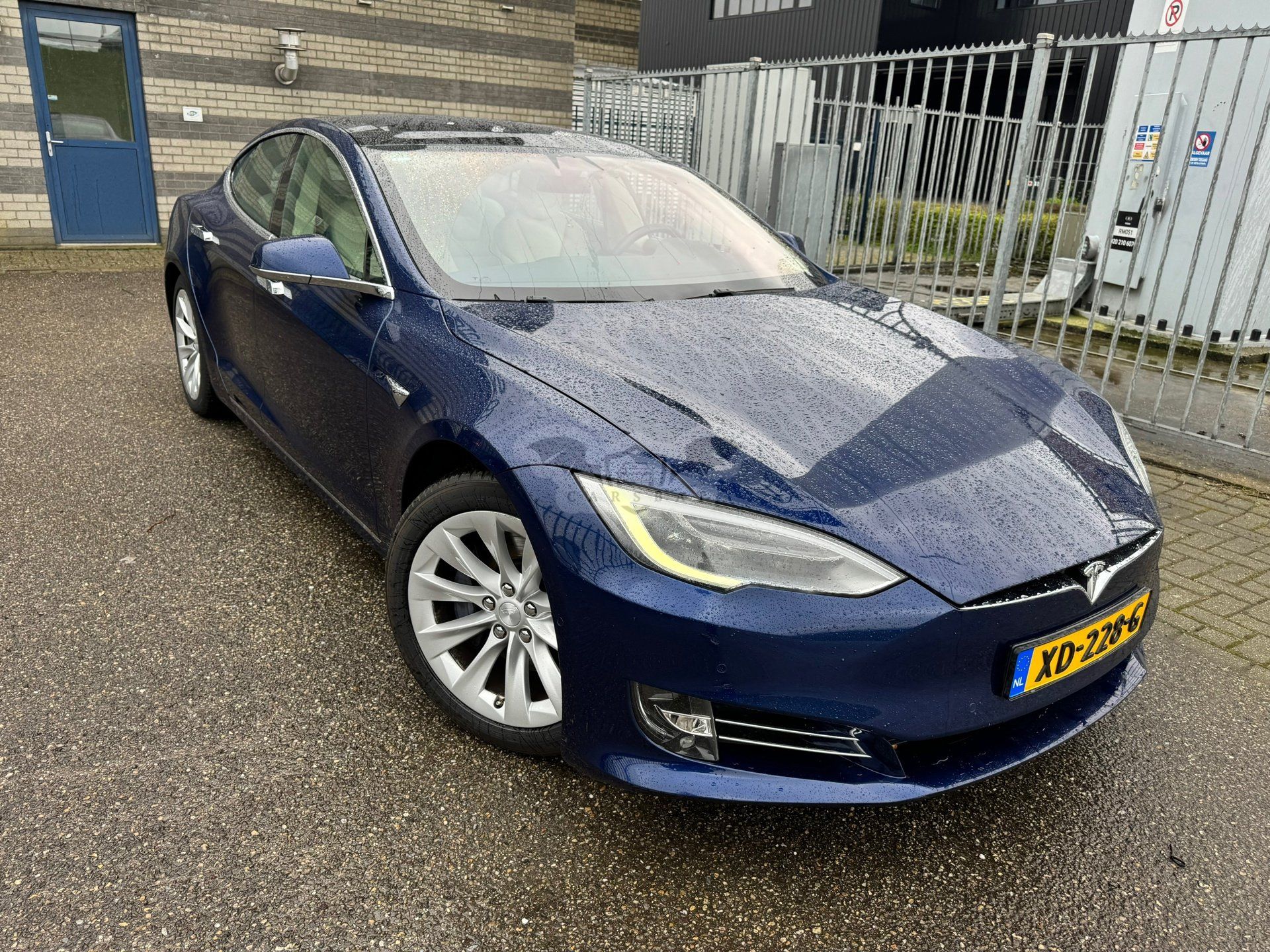 Tesla Model S 75D 75 kWh 2018