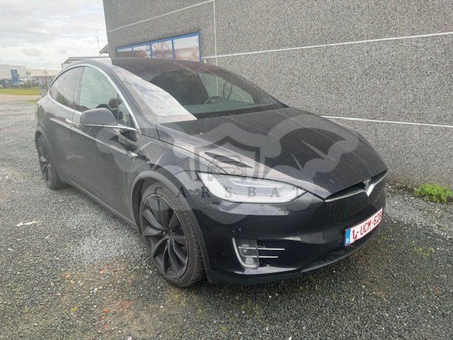 Tesla Model X 2018