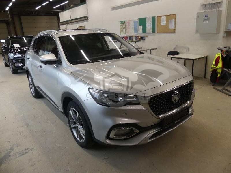 MG EHS Luxury 2021
