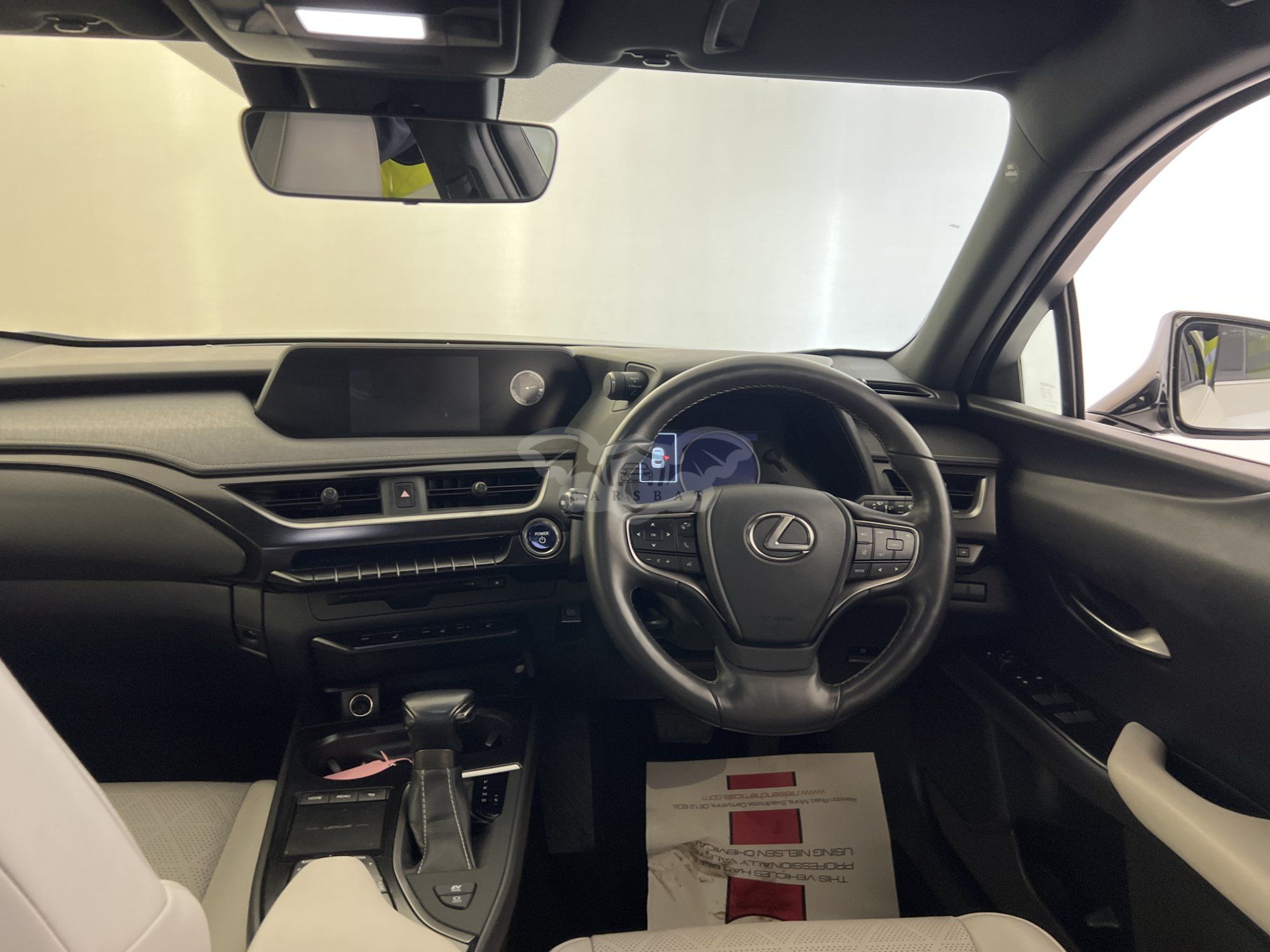 Lexus UX 250h 2019