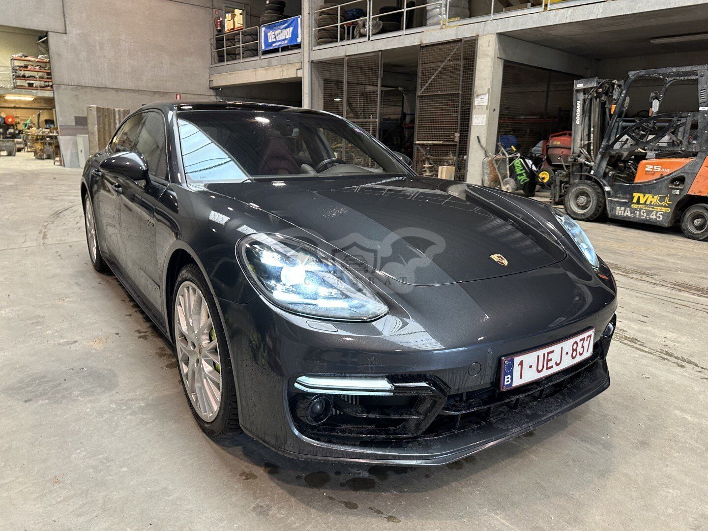 Porsche Panamera 4 2018