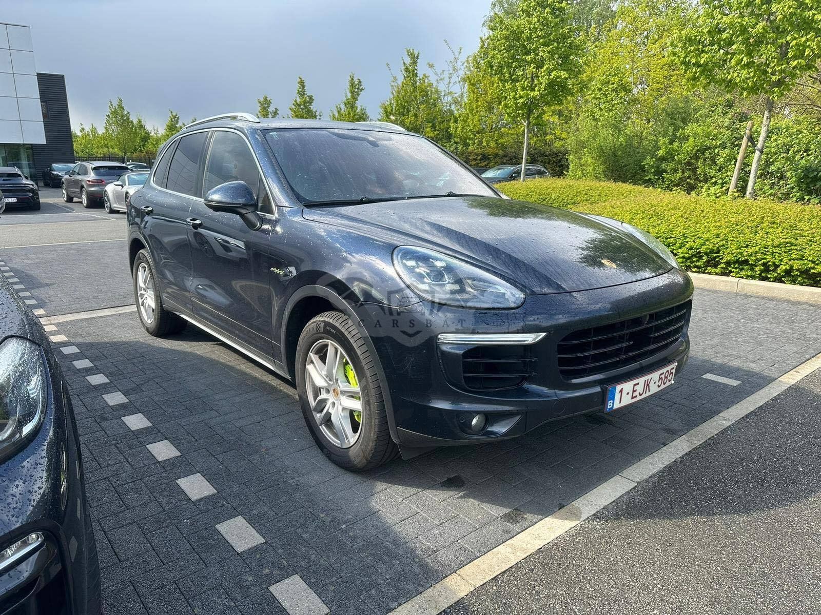 Porsche Cayenne S 3.0i Platinum Edition 2016