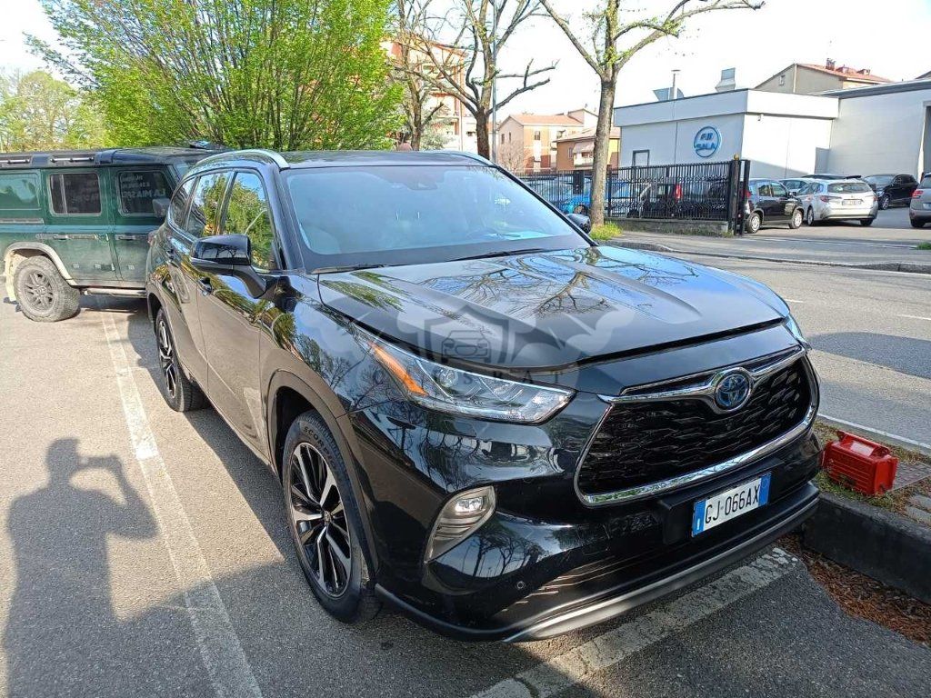 Toyota Highlander 2.5h 2022