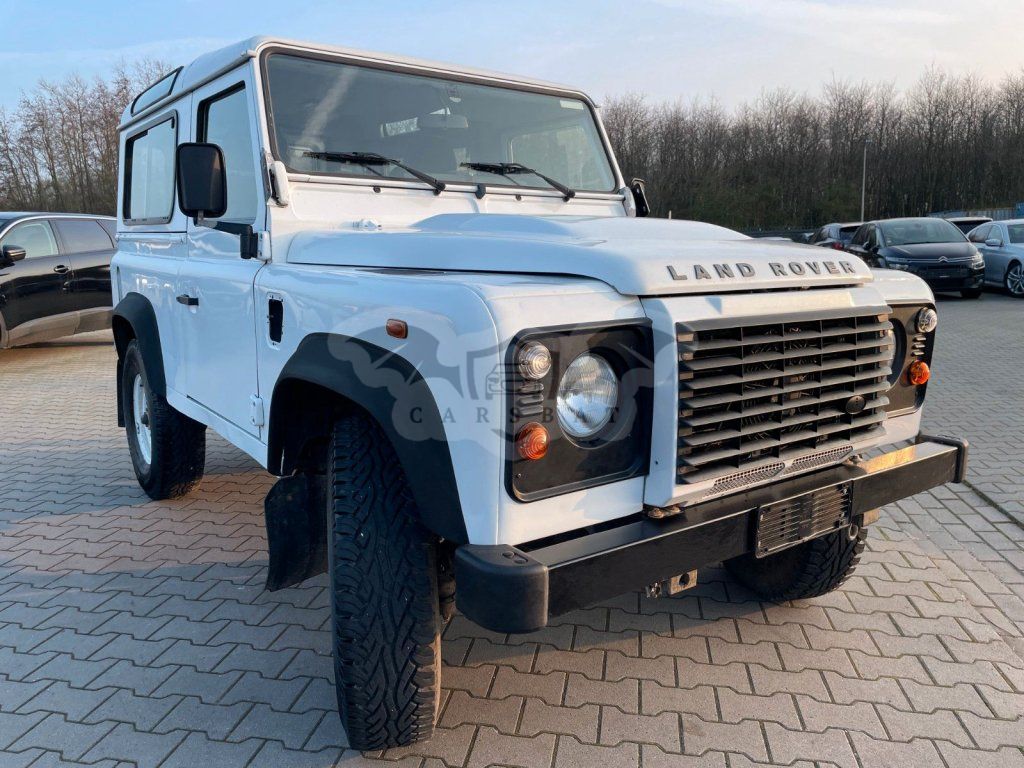 Land Rover Defender 90 2.2d SE 2014