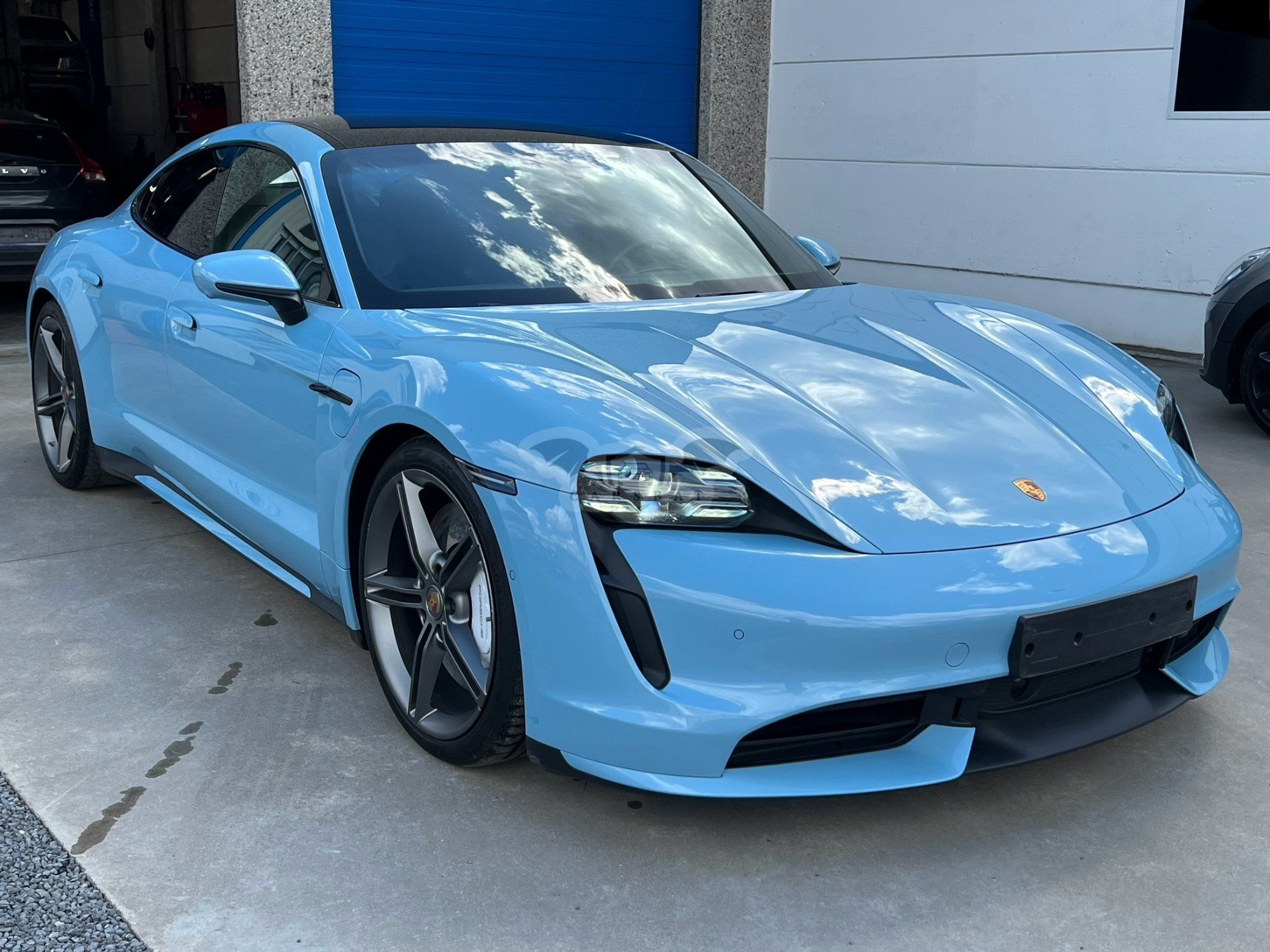Porsche Taycan Turbo 2020