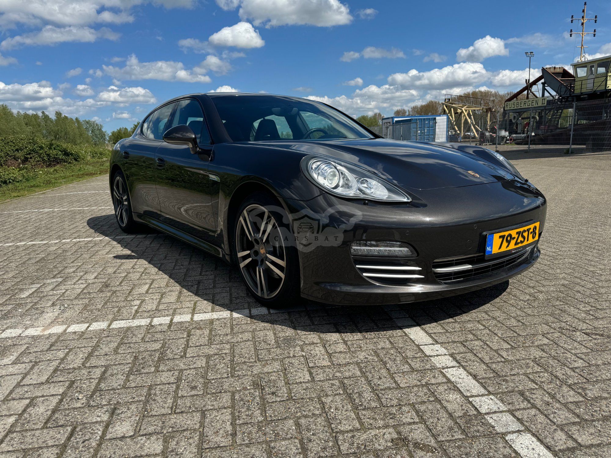 Porsche Panamera 3.6 Platinum Edition 2013