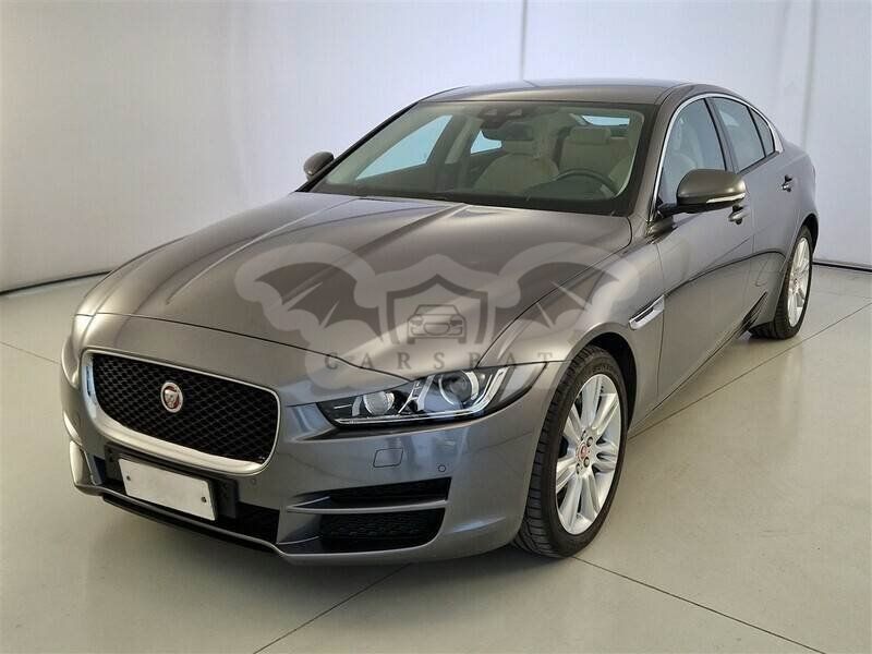 Jaguar XE 2.0d Pure 2017