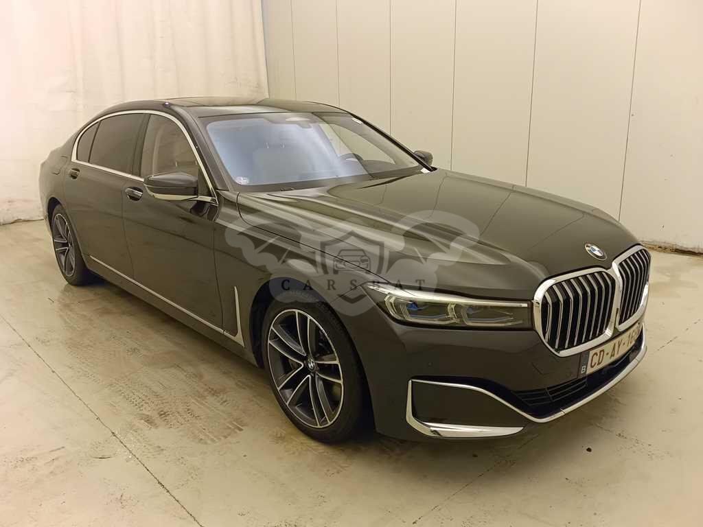 BMW 7 Series Long 745e 2021