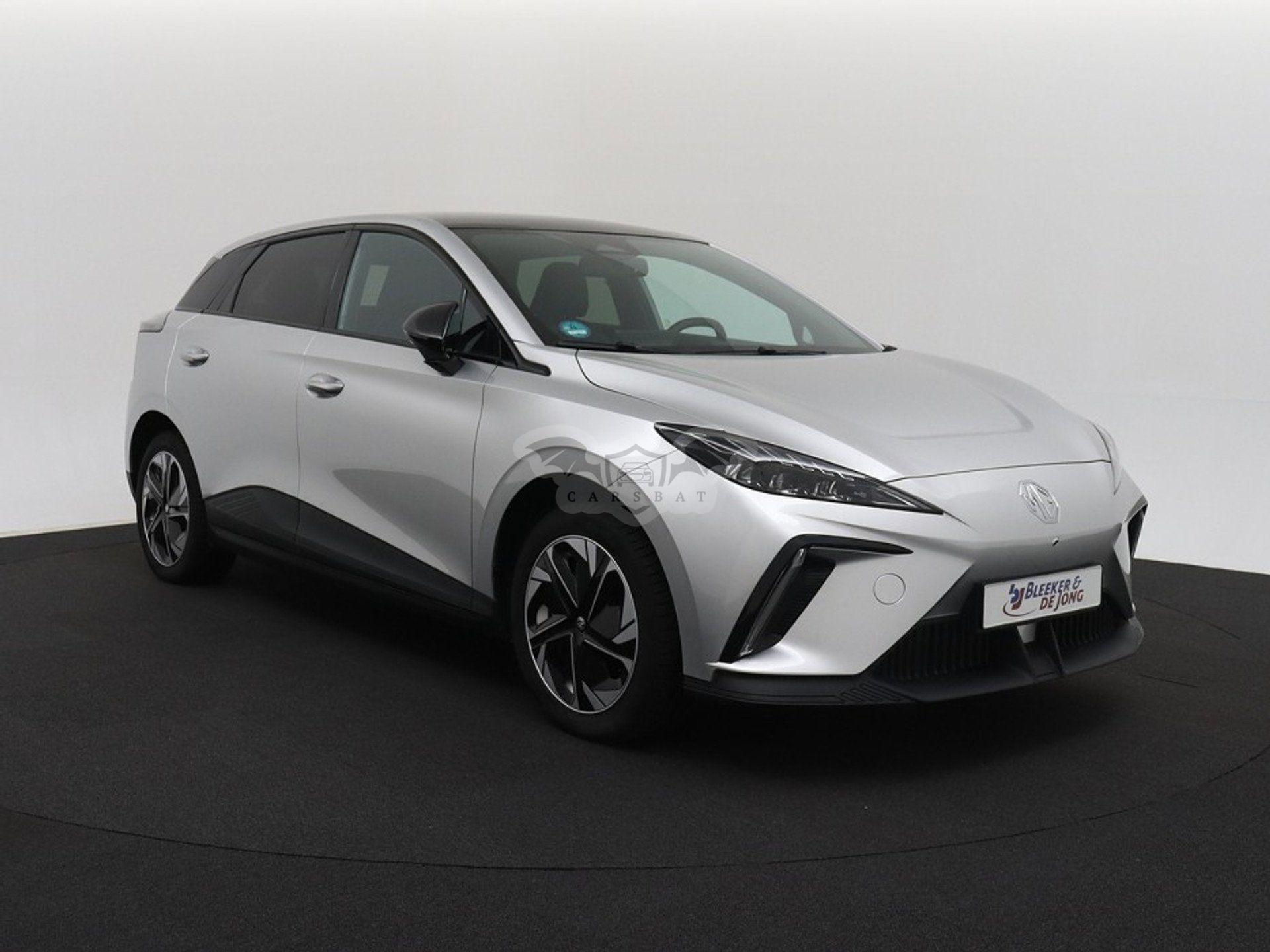 MG MG4 64 kWh Luxury 2023