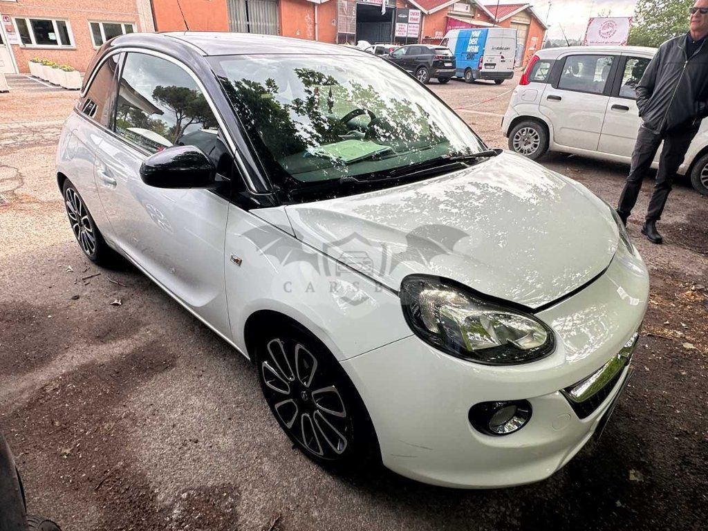 Opel Adam 1.2 Glam 2019