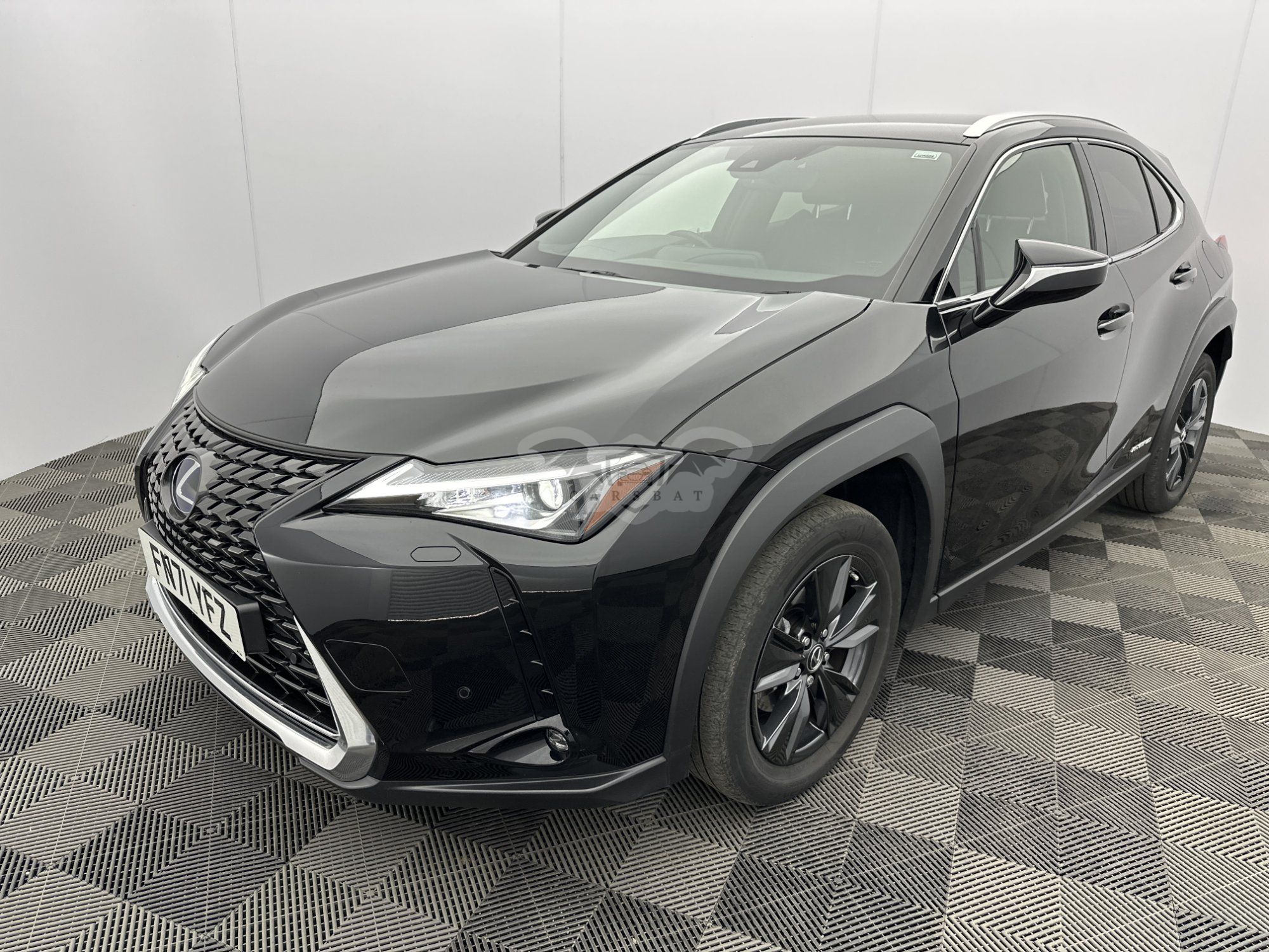 Lexus UX 250h 2021
